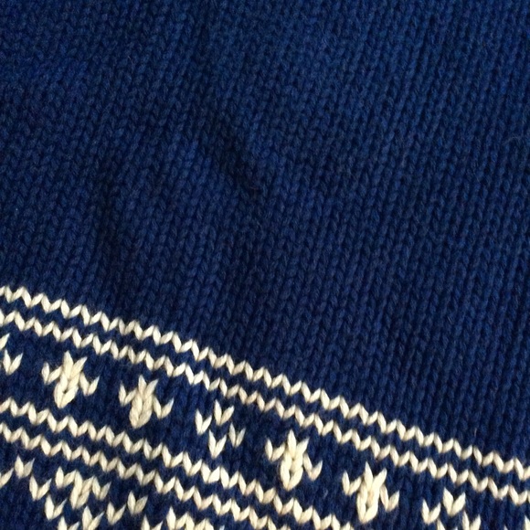 Sweater - Picture 2 of 2
